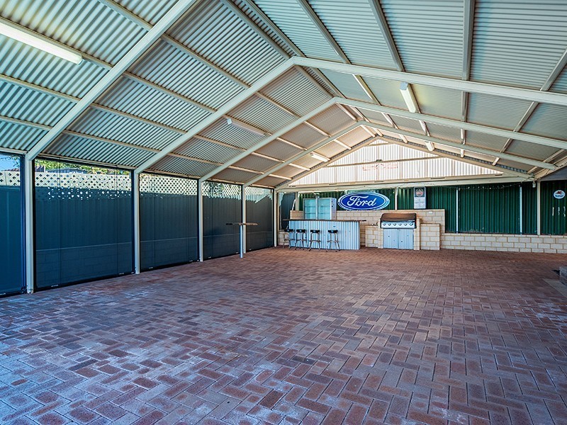 4 Potter Court, Spearwood WA 6163