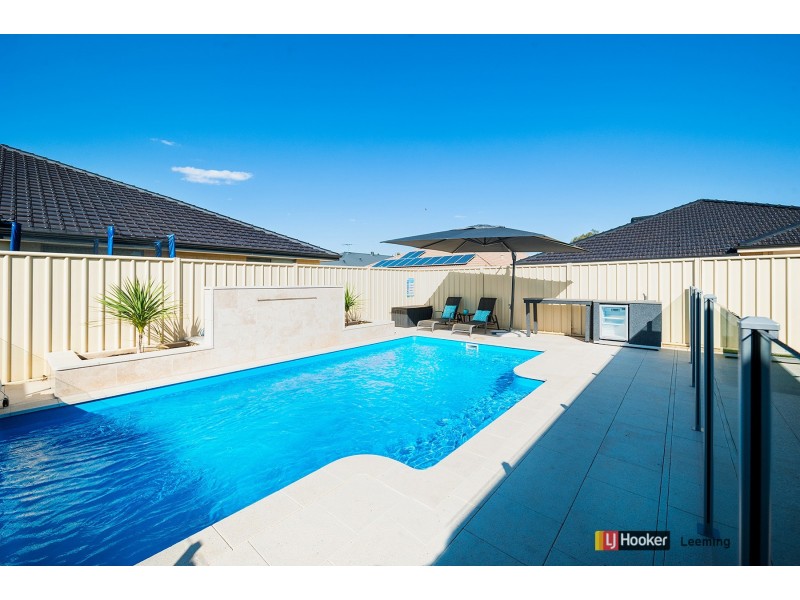 4 Willerin Loop, Success WA 6164