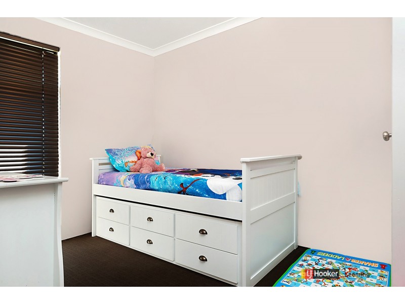 4 Willerin Loop, Success WA 6164