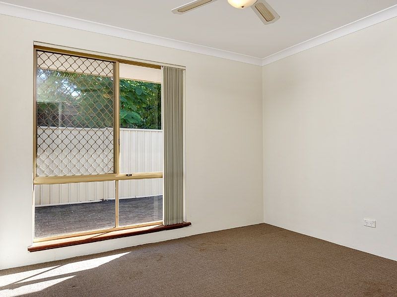 1 Ambassador Court, Thornlie WA 6108