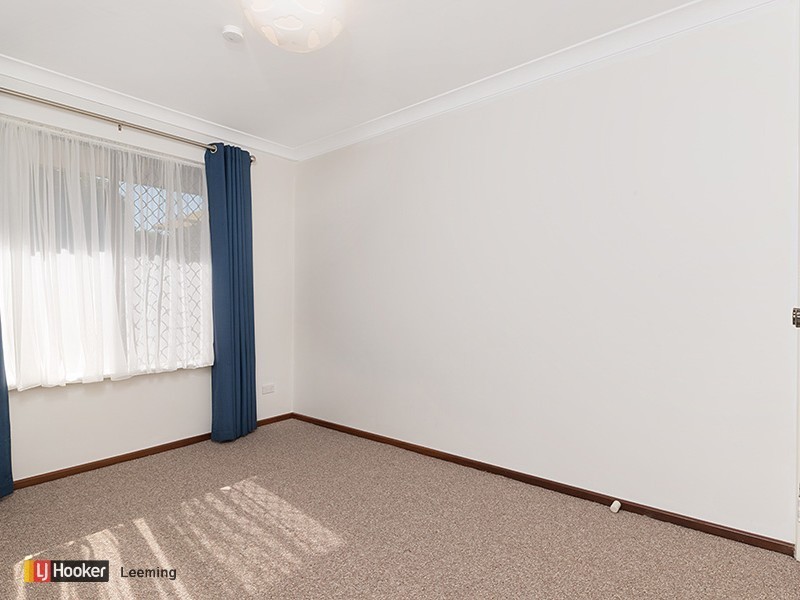 7 Fowler Row, Leeming WA 6149