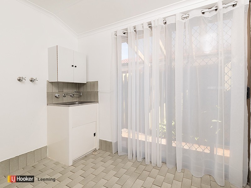 7 Fowler Row, Leeming WA 6149