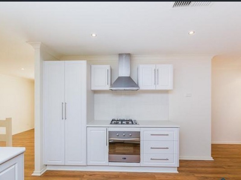 118 Casserly Drive, Leeming WA 6149