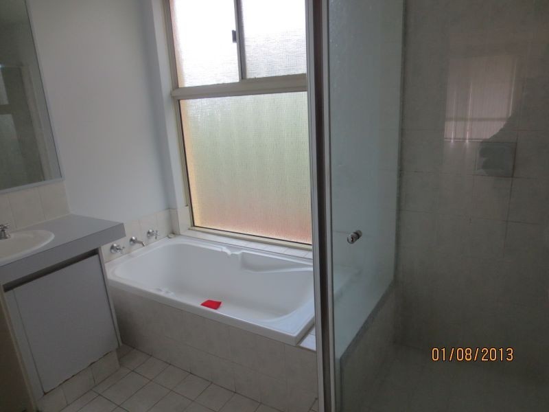 3 Daley Close, Atwell WA 6164