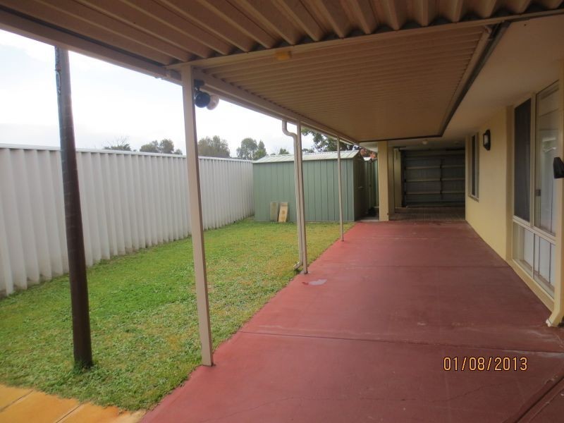 3 Daley Close, Atwell WA 6164