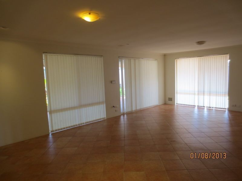 3 Daley Close, Atwell WA 6164