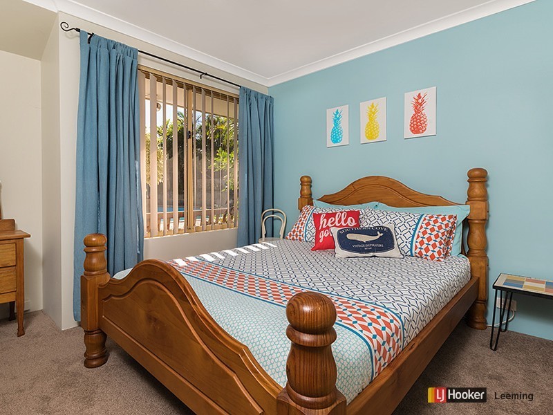 2 Cluelow Rise, Leeming WA 6149