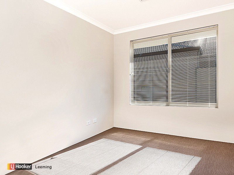 65 Murrumbidgee Drive, Hammond Park WA 6164