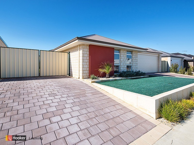 65 Murrumbidgee Drive, Hammond Park WA 6164
