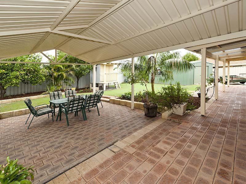 15 Macquarie Way, Willetton WA 6155