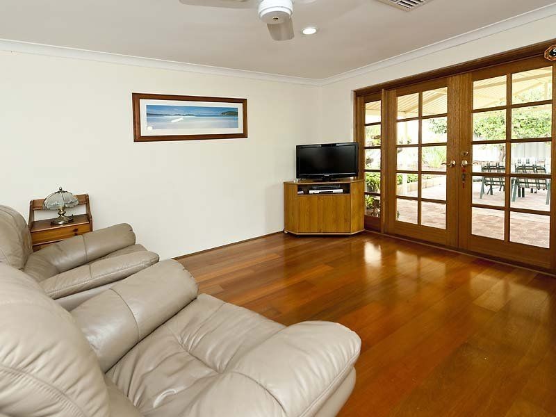 15 Macquarie Way, Willetton WA 6155