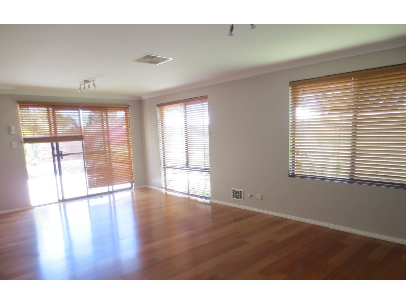 118B Manning Road, Manning WA 6152