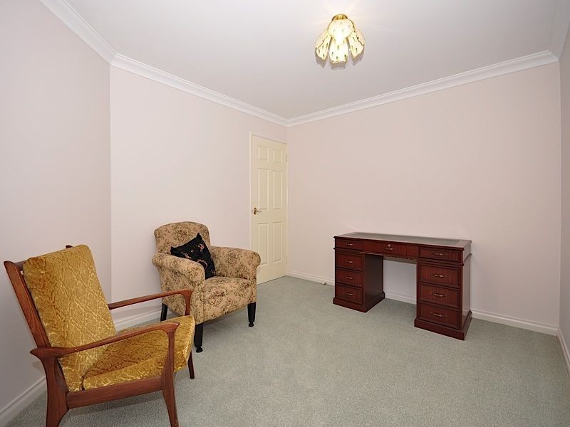 12a Smokewood Place, Leeming WA 6149