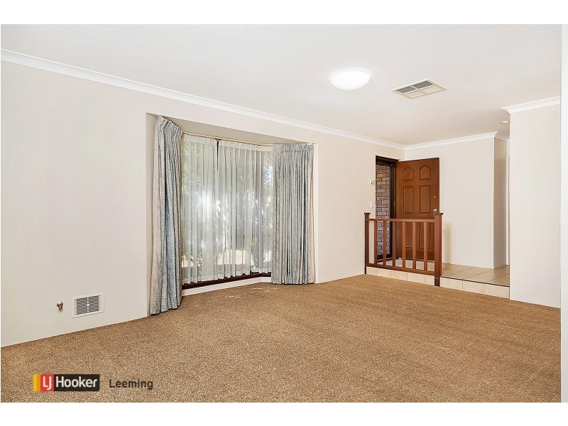 7 Clemros Way, Leeming WA 6149