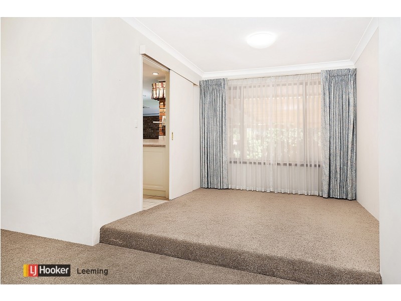 7 Clemros Way, Leeming WA 6149