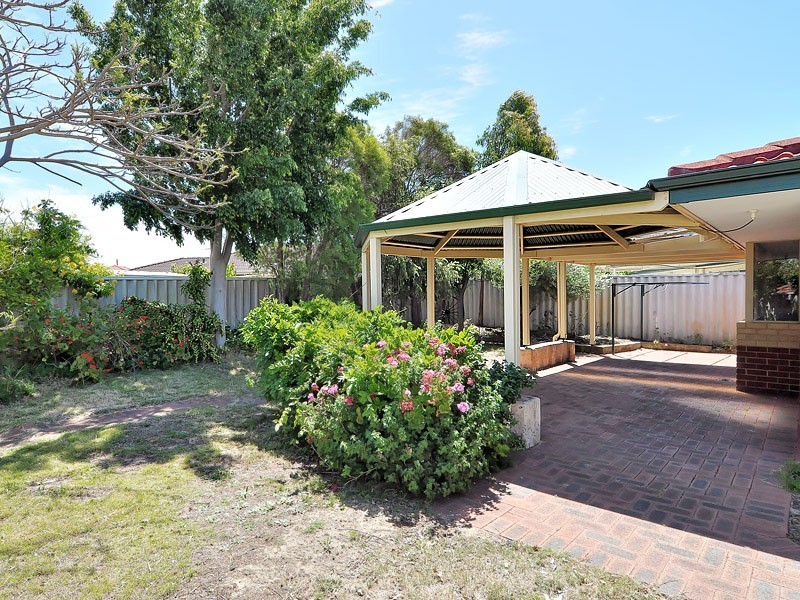 46 Bloodwood Circle, South Lake WA 6164