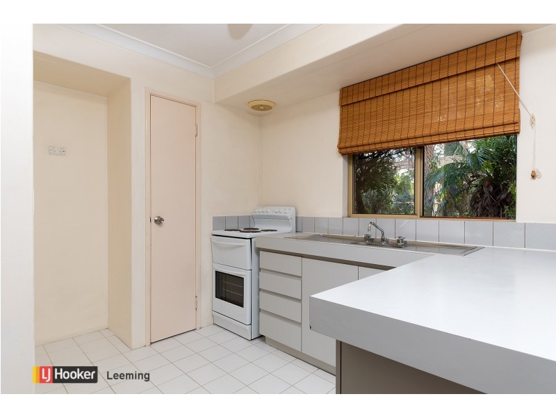 33 Hickson Avenue, Armadale WA 6112