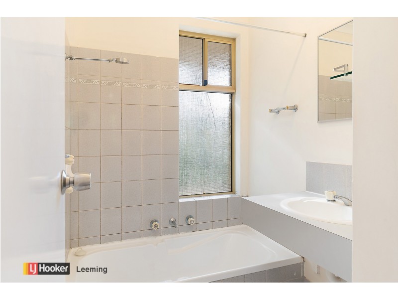 33 Hickson Avenue, Armadale WA 6112