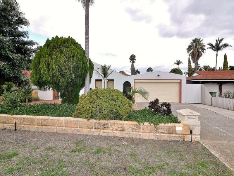 152 Parry Avenue, Bull Creek WA 6149