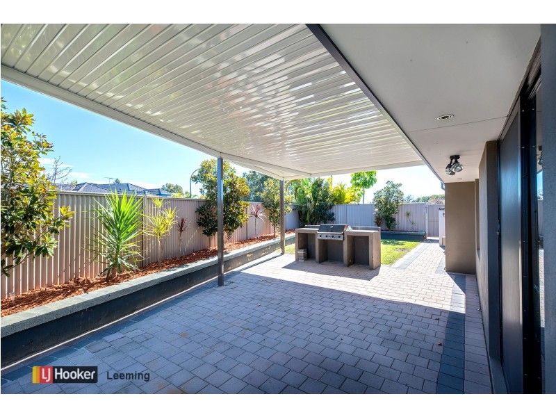 1 Sandmartin Drive, Southern River WA 6110
