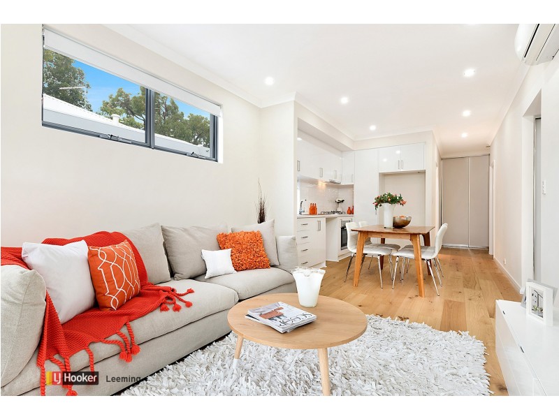 1/15 Emilia Street, Coolbellup WA 6163