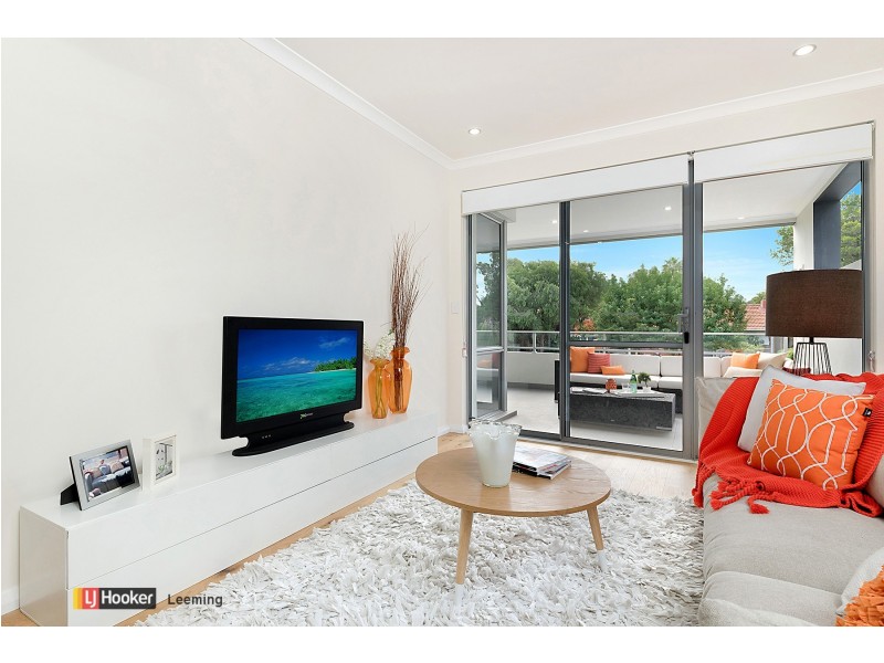 1/15 Emilia Street, Coolbellup WA 6163