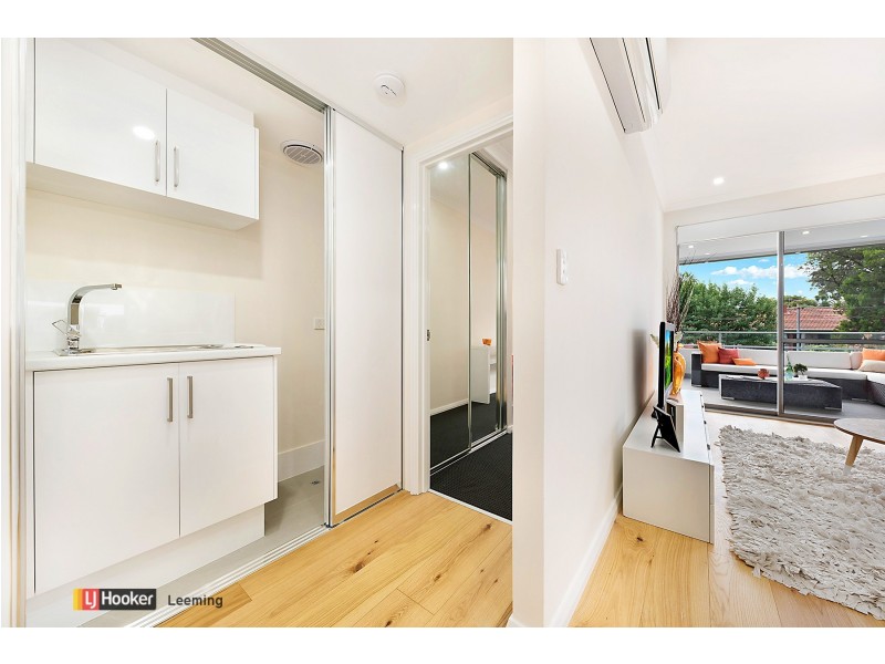 1/15 Emilia Street, Coolbellup WA 6163