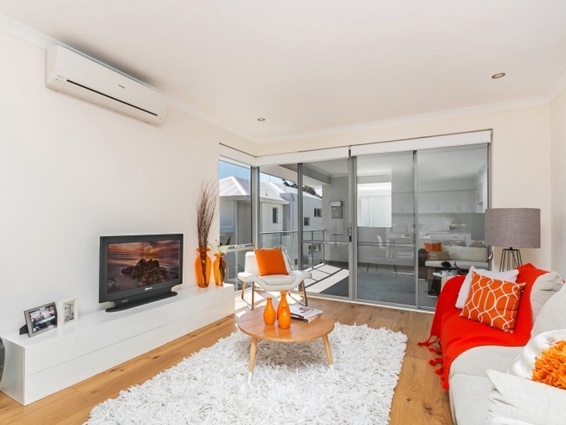 7/15 Emilia Street, Coolbellup WA 6163