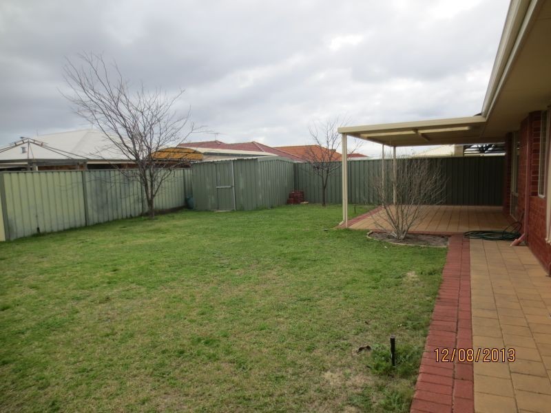 10 Quong Place, Atwell WA 6164