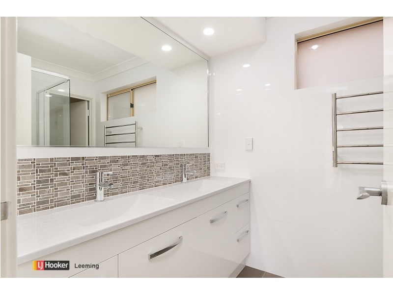 12 Timbrell Way, Leeming WA 6149