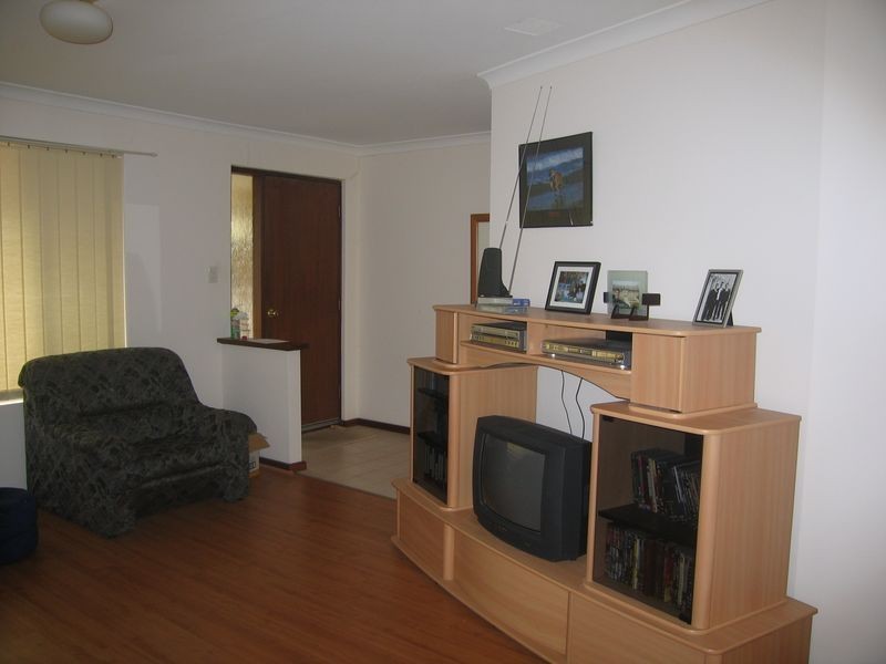 6B Abbott Court, Leeming WA 6149