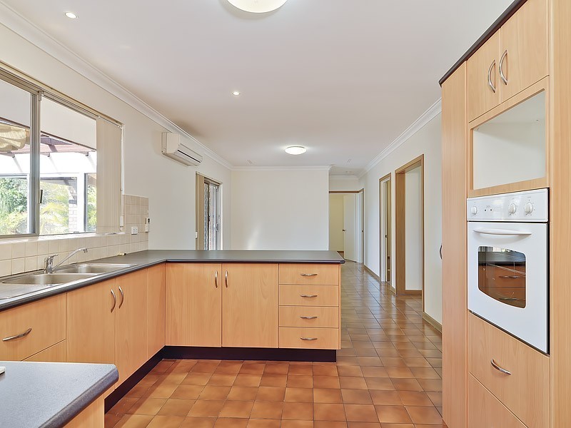 3 Endeavour Avenue, Bull Creek WA 6149