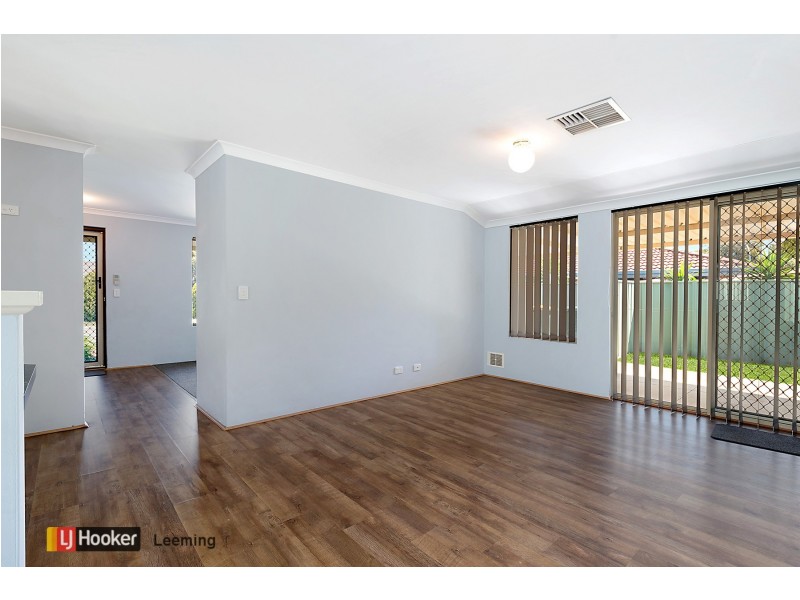 10 Barcroft Court, Atwell WA 6164