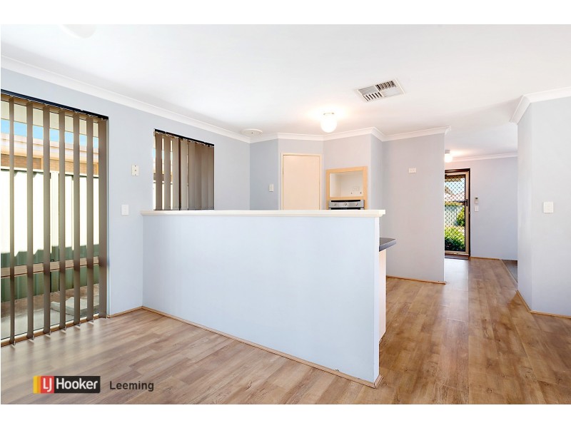 10 Barcroft Court, Atwell WA 6164