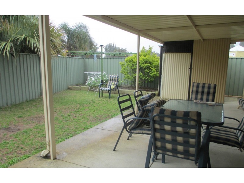 10 Barcroft Court, Atwell WA 6164