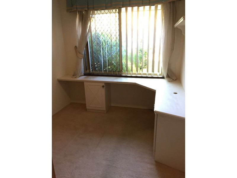 4 Blackbutt Way, Canning Vale WA 6155