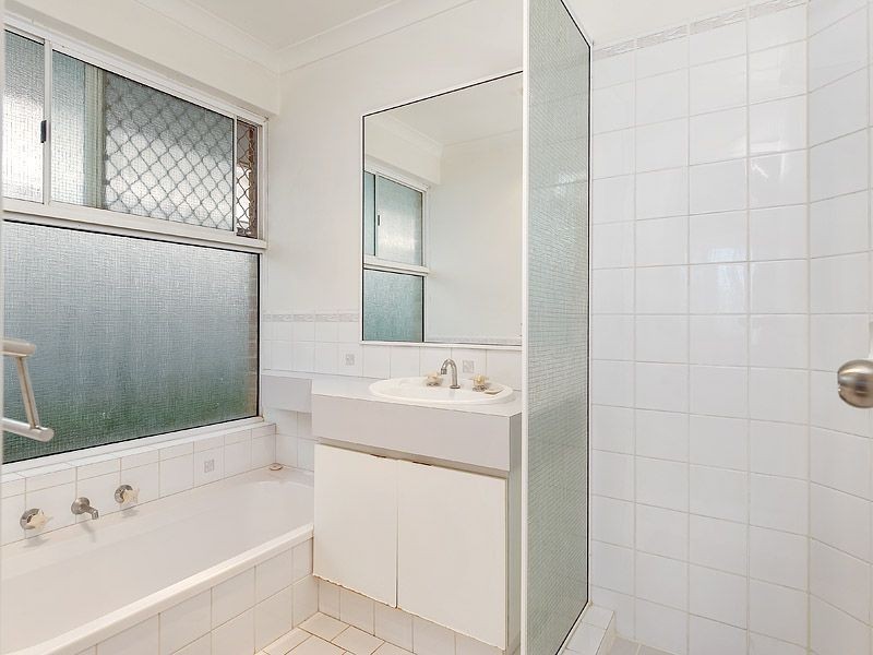 56 Sylvan Crescent, Leeming WA 6149