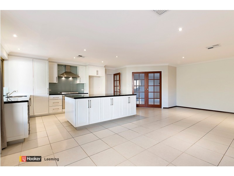 1 Allard Place, Leeming WA 6149