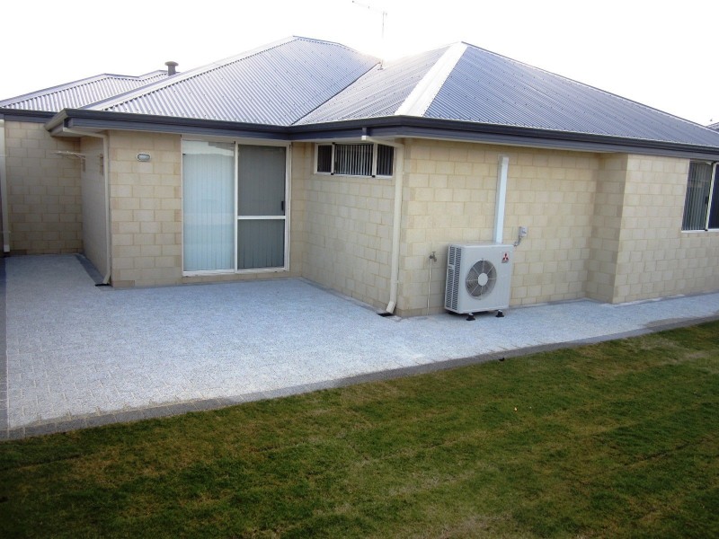 40 Arava Circle, Aveley WA 6069