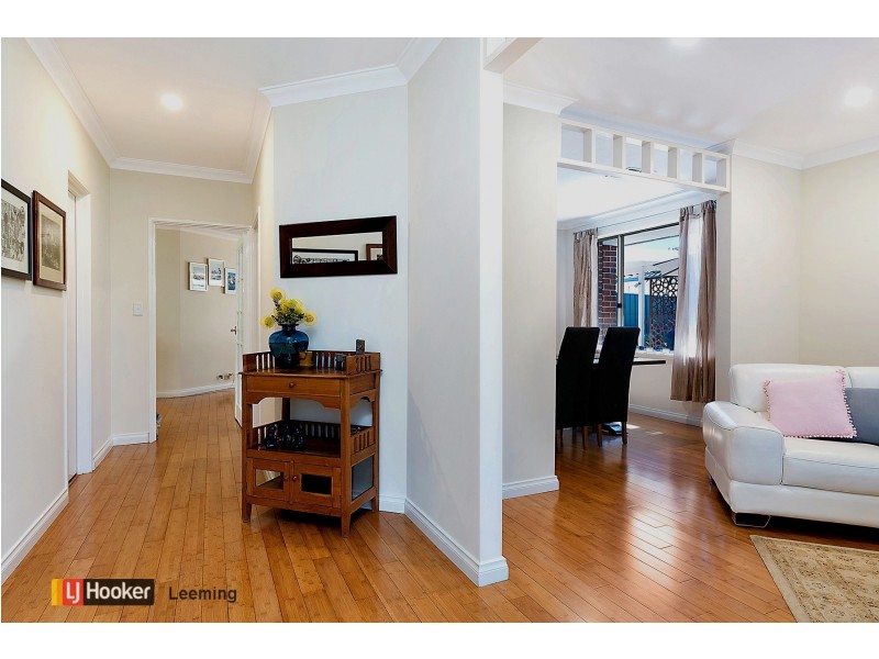 15 Laguna Green, Jandakot WA 6164