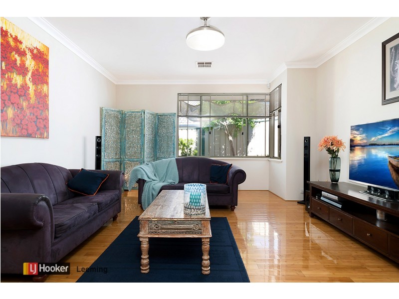 15 Laguna Green, Jandakot WA 6164