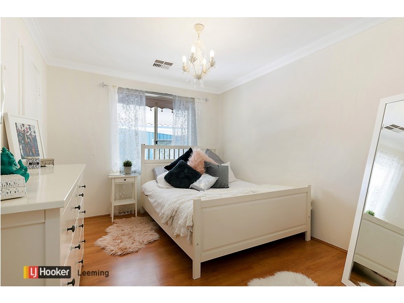 15 Laguna Green, Jandakot WA 6164