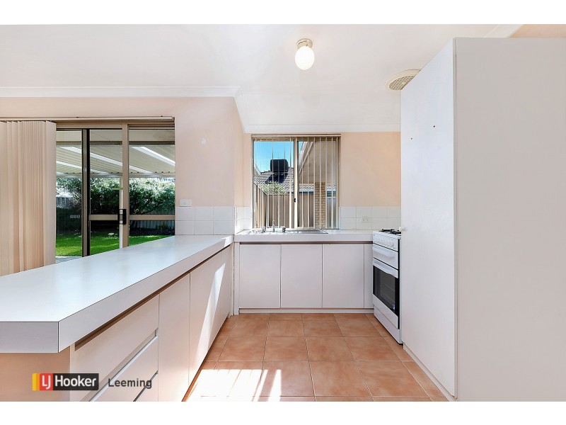 5 Daley Close, Atwell WA 6164