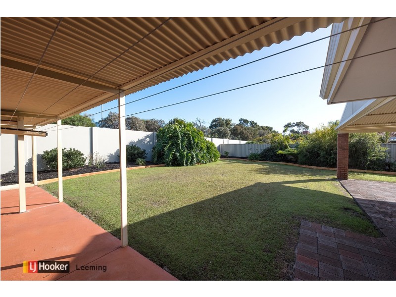 7 Howlett Place, Leeming WA 6149