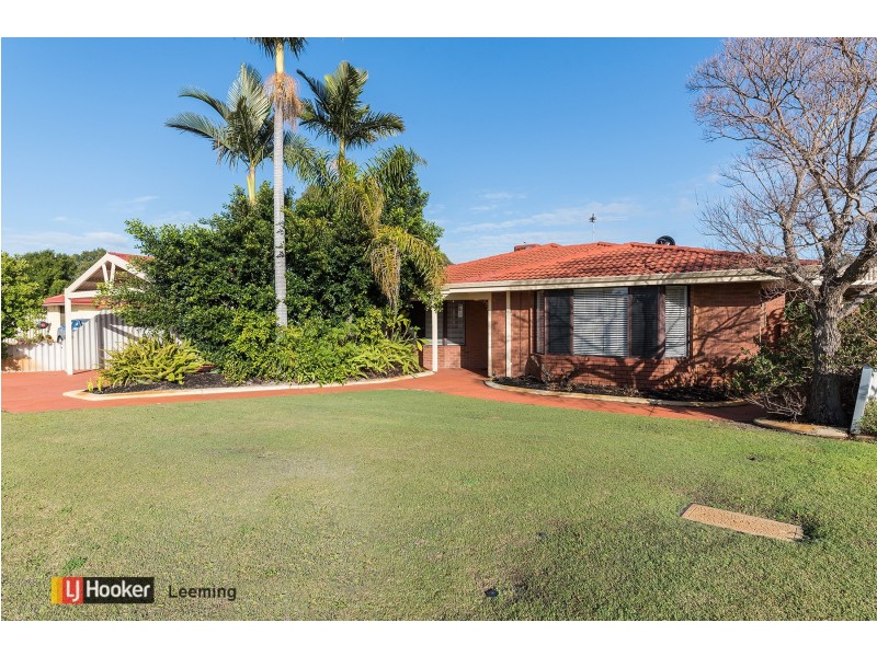 7 Howlett Place, Leeming WA 6149