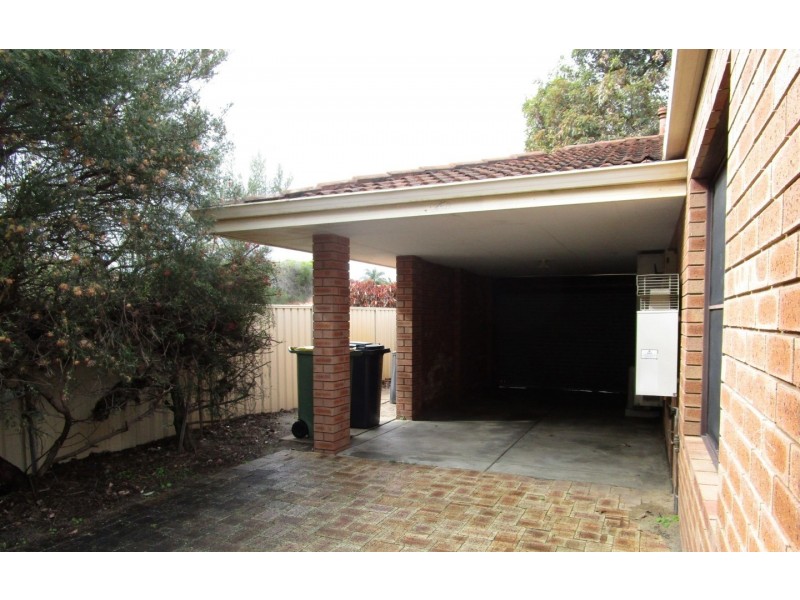 50 Greenway Avenue, Thornlie WA 6108