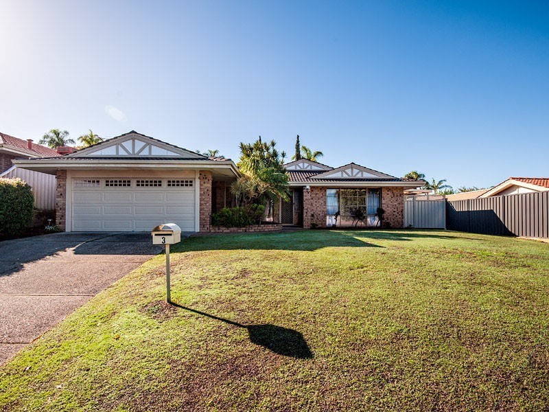 3 Peggs Place, Leeming WA 6149