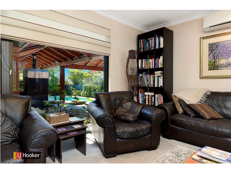 3 Rae Place, Leeming WA 6149