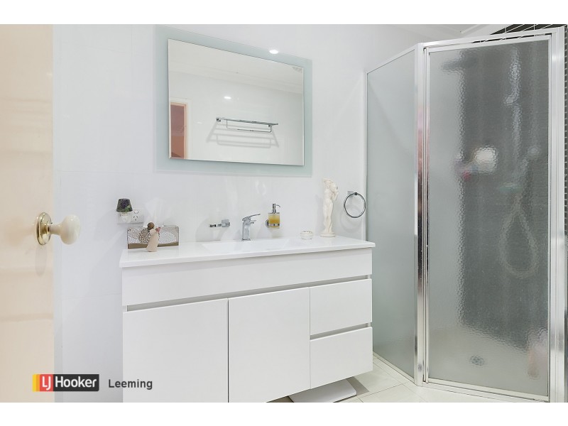 3 Rae Place, Leeming WA 6149