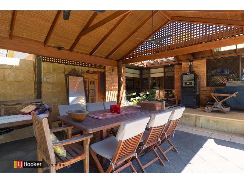 3 Rae Place, Leeming WA 6149
